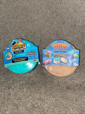 Mystery Squashy Dumplings Kids Toy Set - Blue & Tan